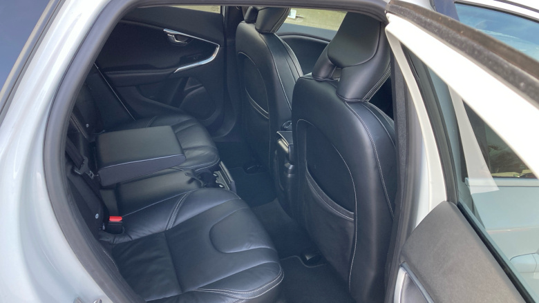 Volvo V40 D4 [190] R DESIGN Pro 5dr Geartronic Diesel Hatchback